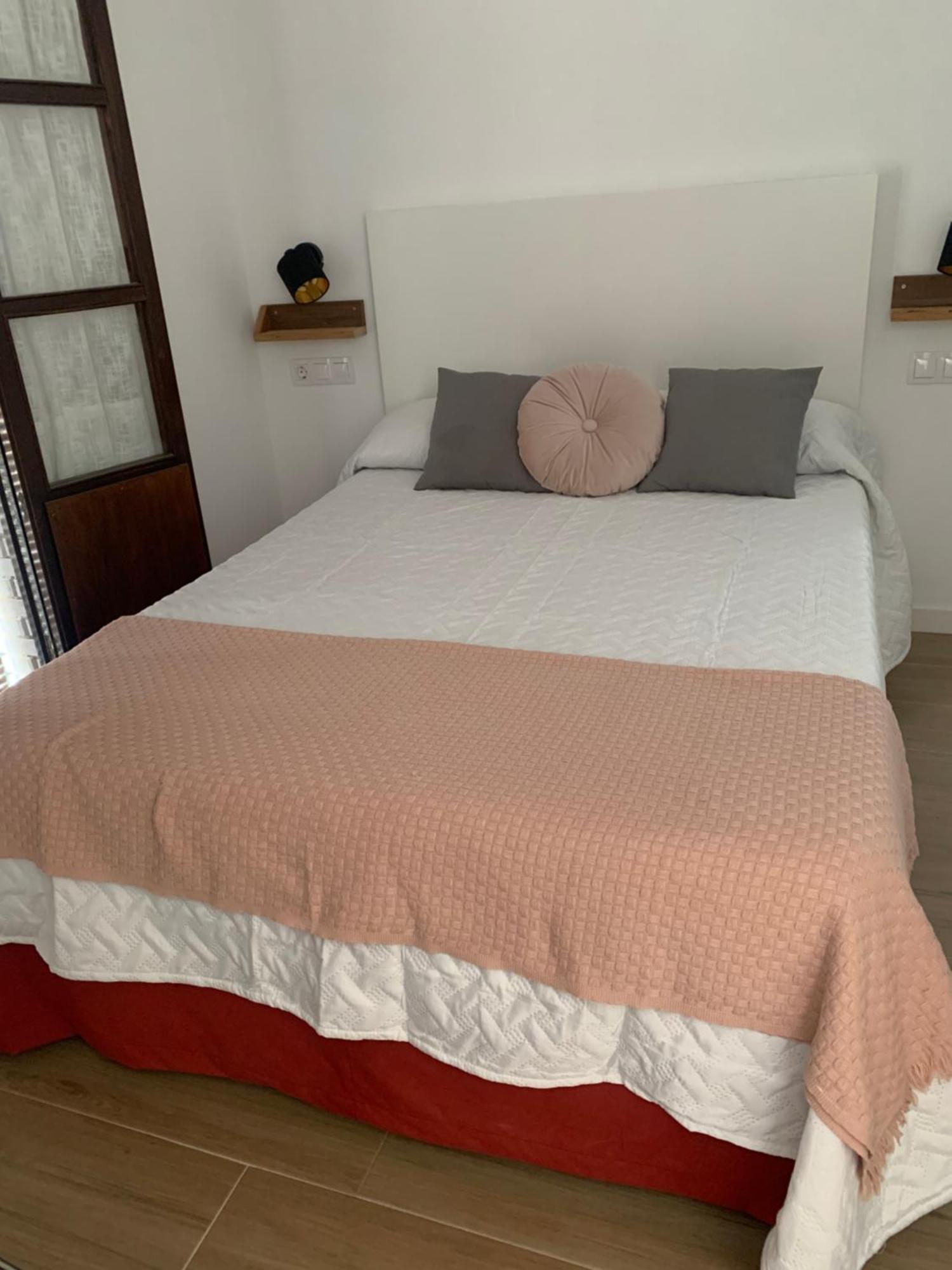 Apartamento Plaza De La Corredera Cordoba Exterior photo